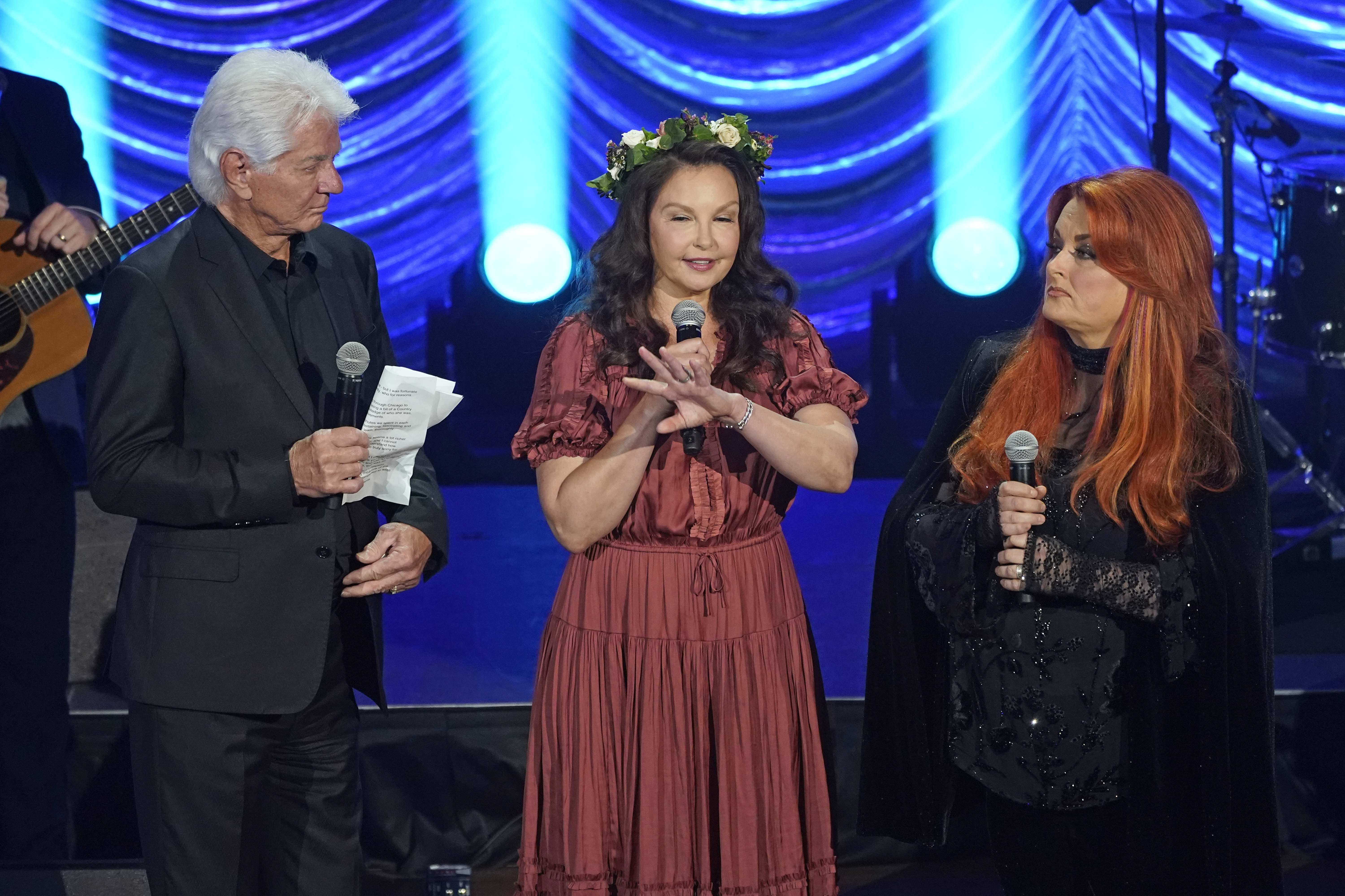Naomi Judd celebrated in televised memorial service