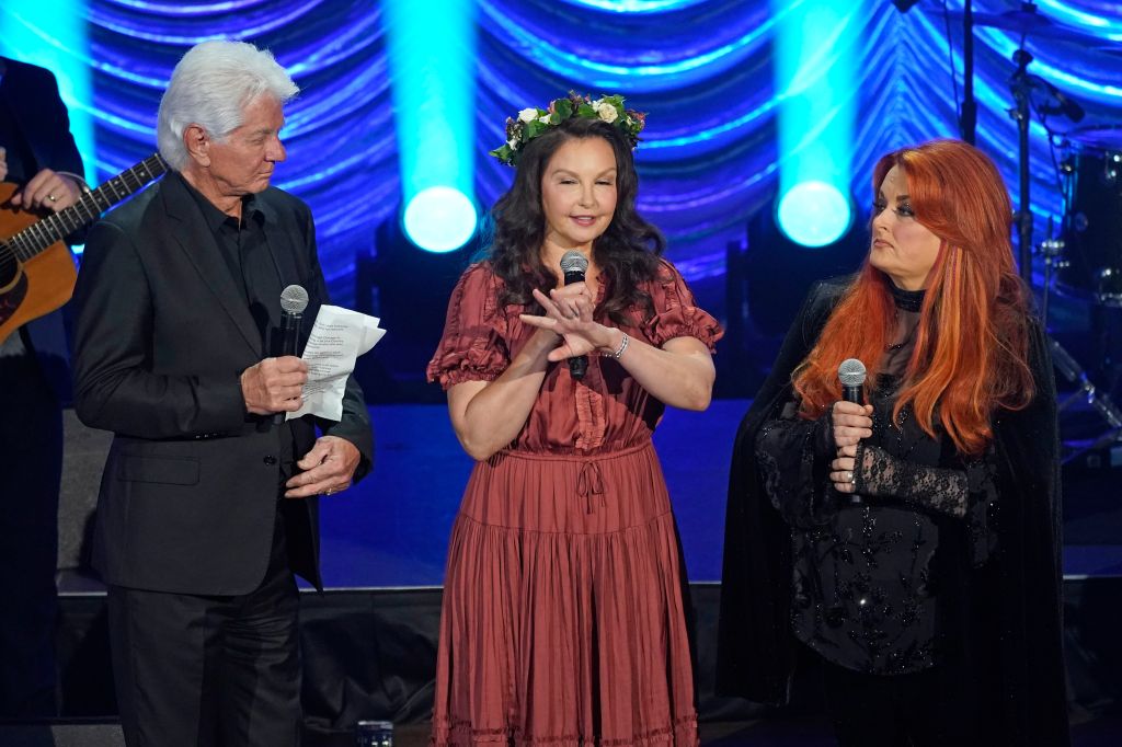 Naomi Judd celebrated in televised memorial service