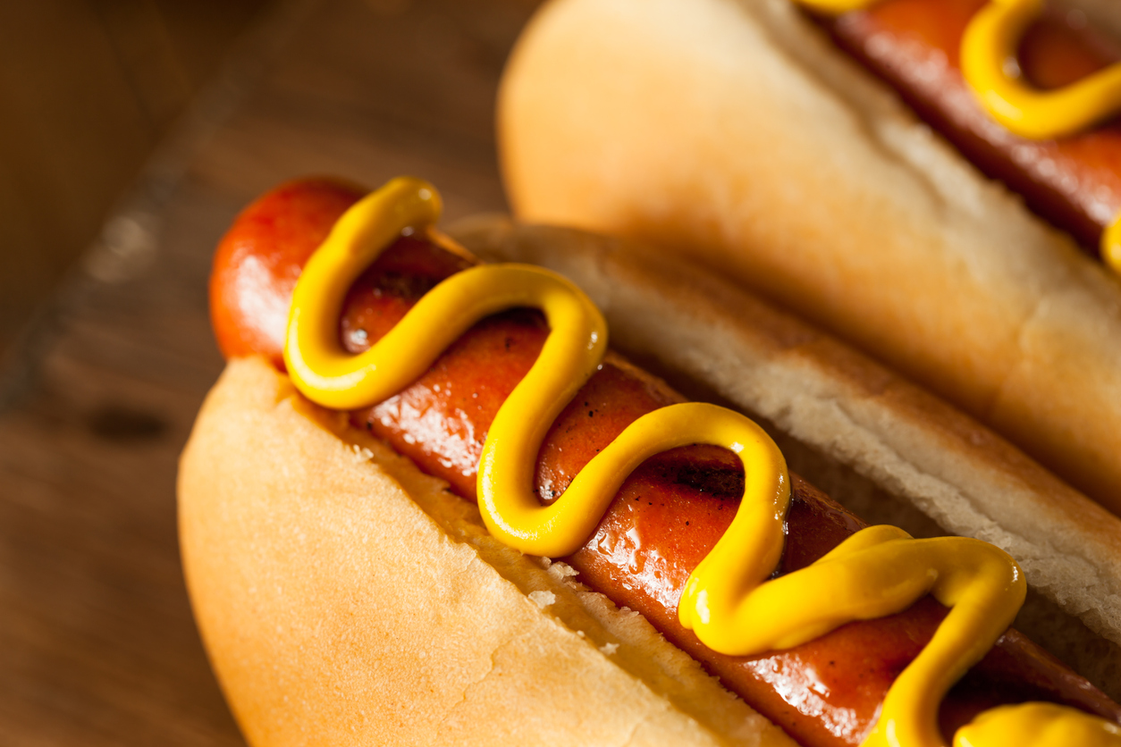 Hot dogs-to-buns ratio