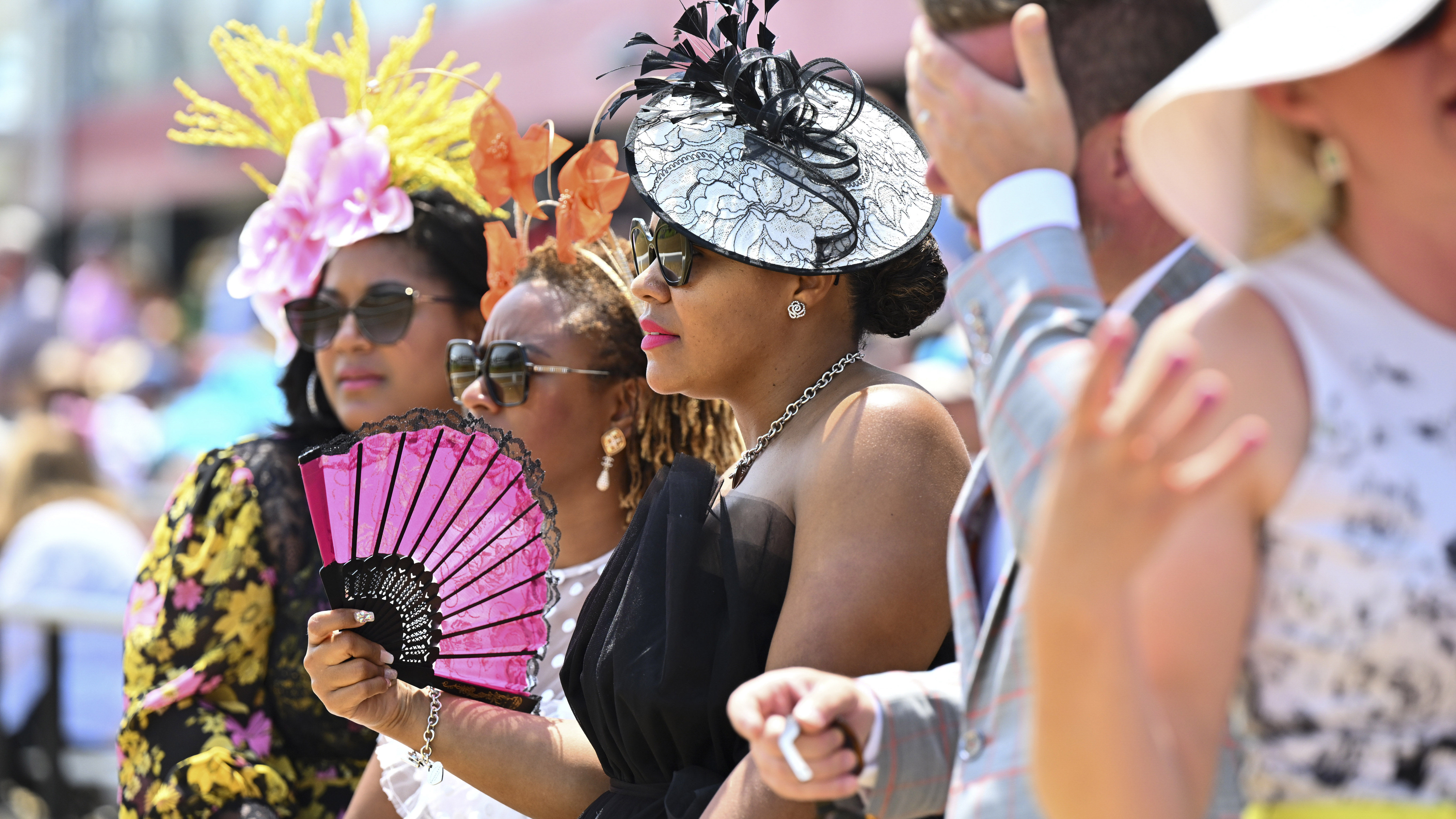 Preakness hats turn heads