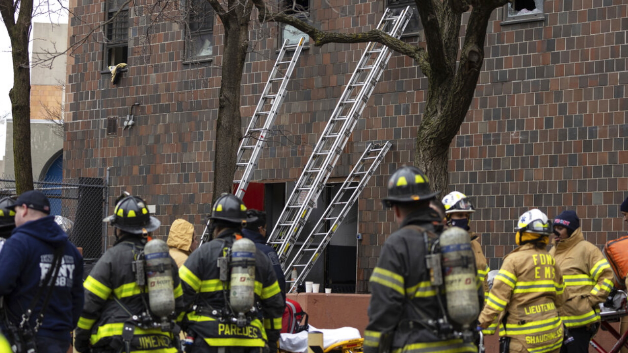 Photos: NYC apartment fire