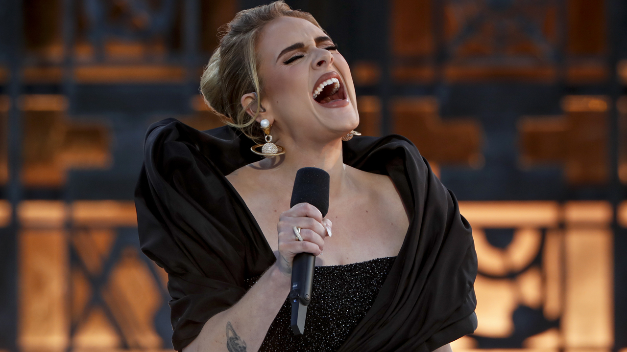 Photos: Adele stuns in 'One Night Only' concert special