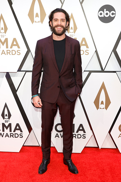 Photos: CMA Awards 2021 red carpet looks