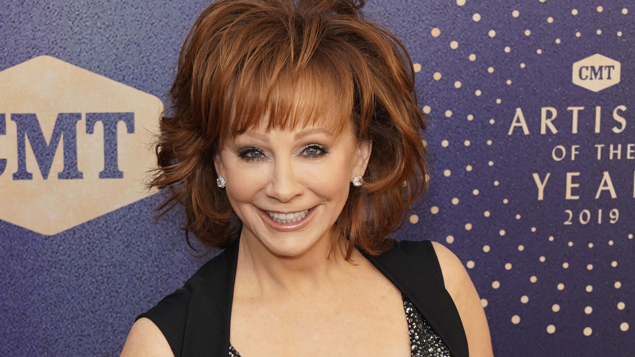 Photos: Reba McEntire through the years