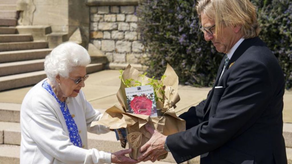 Queen honors late husband