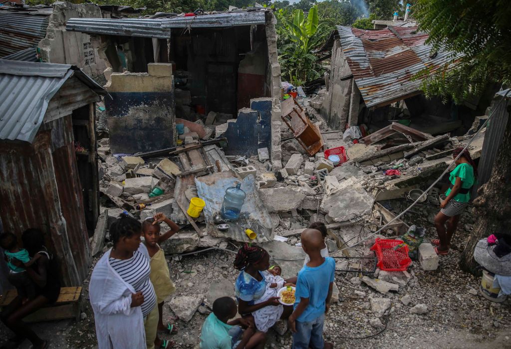 Photos: Injured wait for help, rescues continue after Haiti earthquake
