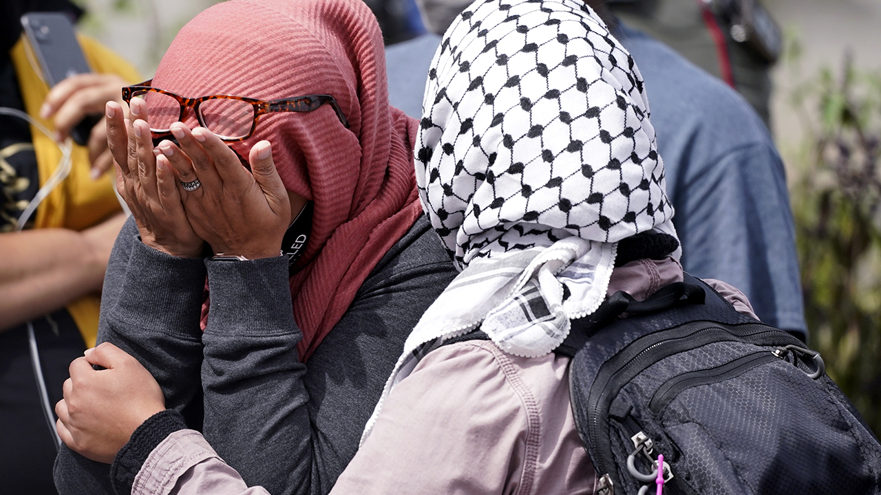 Protests continue after grand jury announces charging decision in Breonna Taylor's death