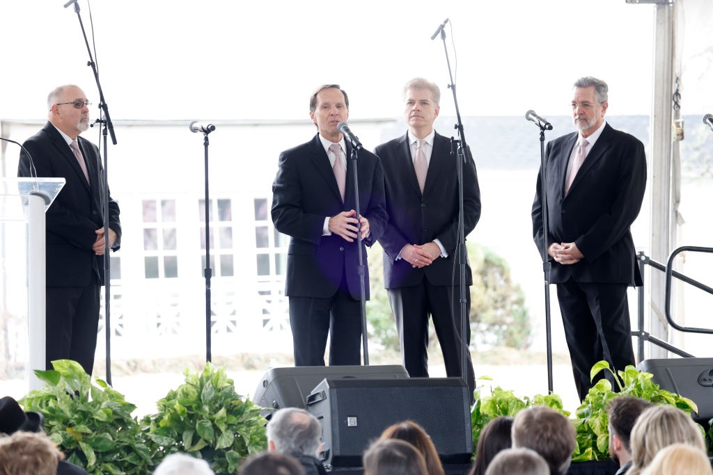 Lisa Marie Presley memorial service: