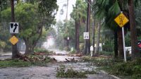 Hurricane Ian batters Florida