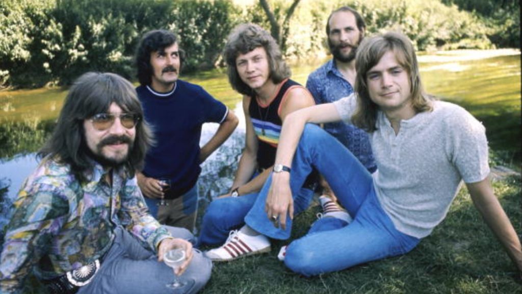 Graeme Edge dies