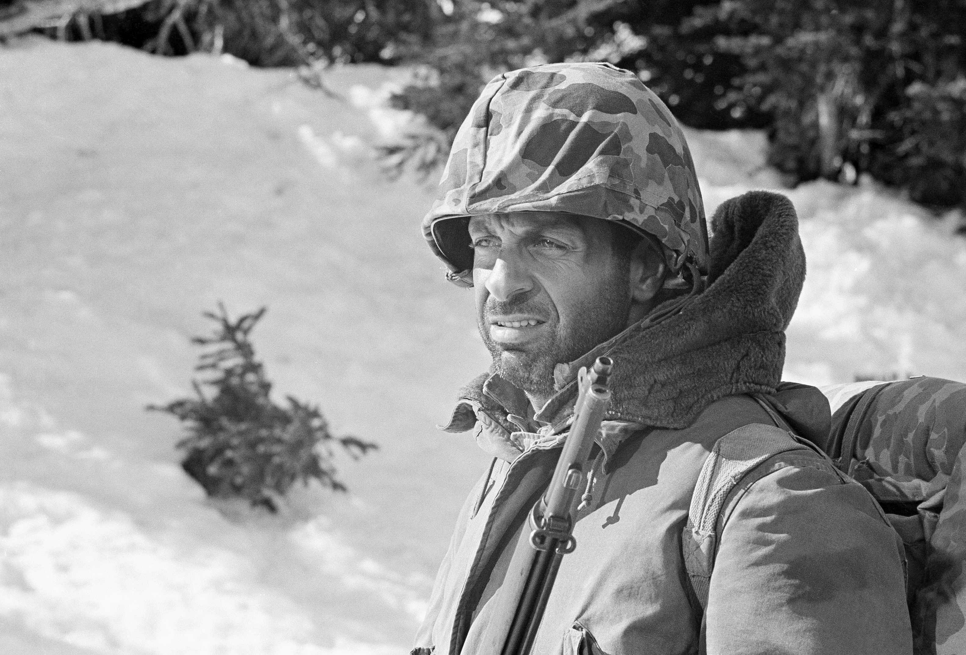 Photos: Mort Sahl through the years
