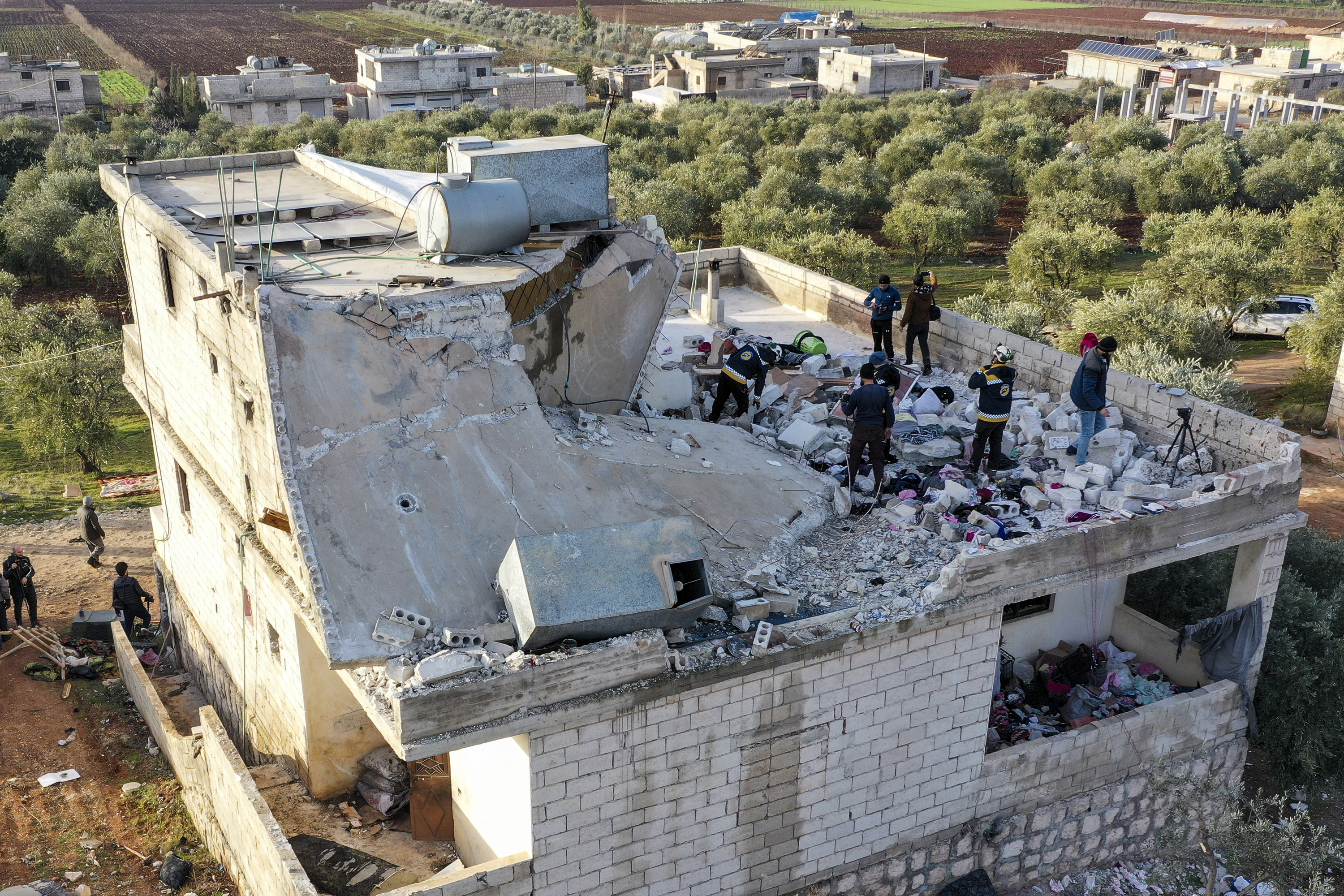 Photos: US special forces conduct counterterrorism raid in Syria