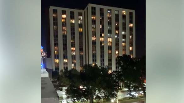 Orlando lights flash for hospital workers