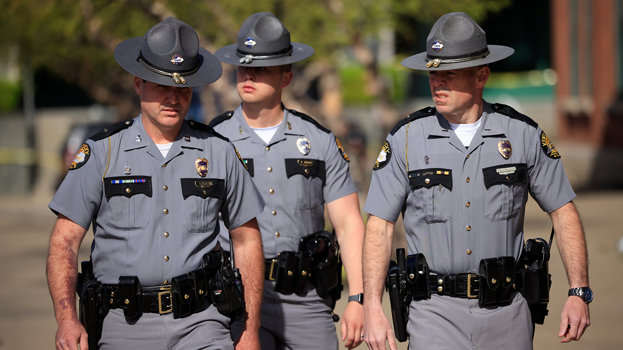 Several dead in shooting at Louisville bank