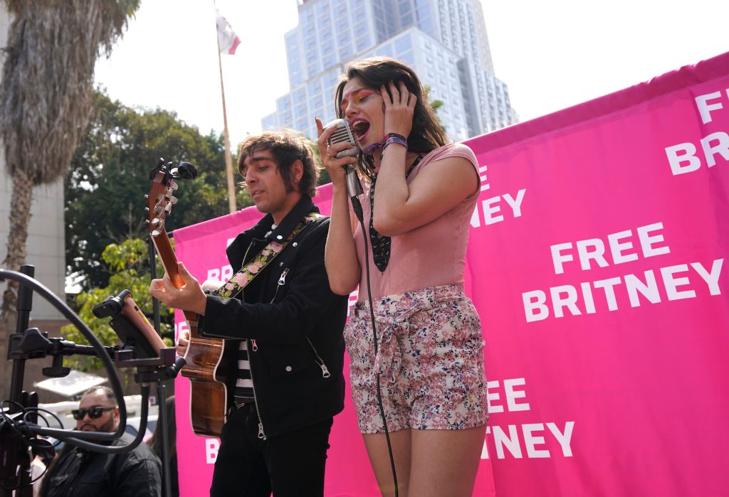 Photos: Britney Spears fans rally outside courthouse during conservatorship hearing