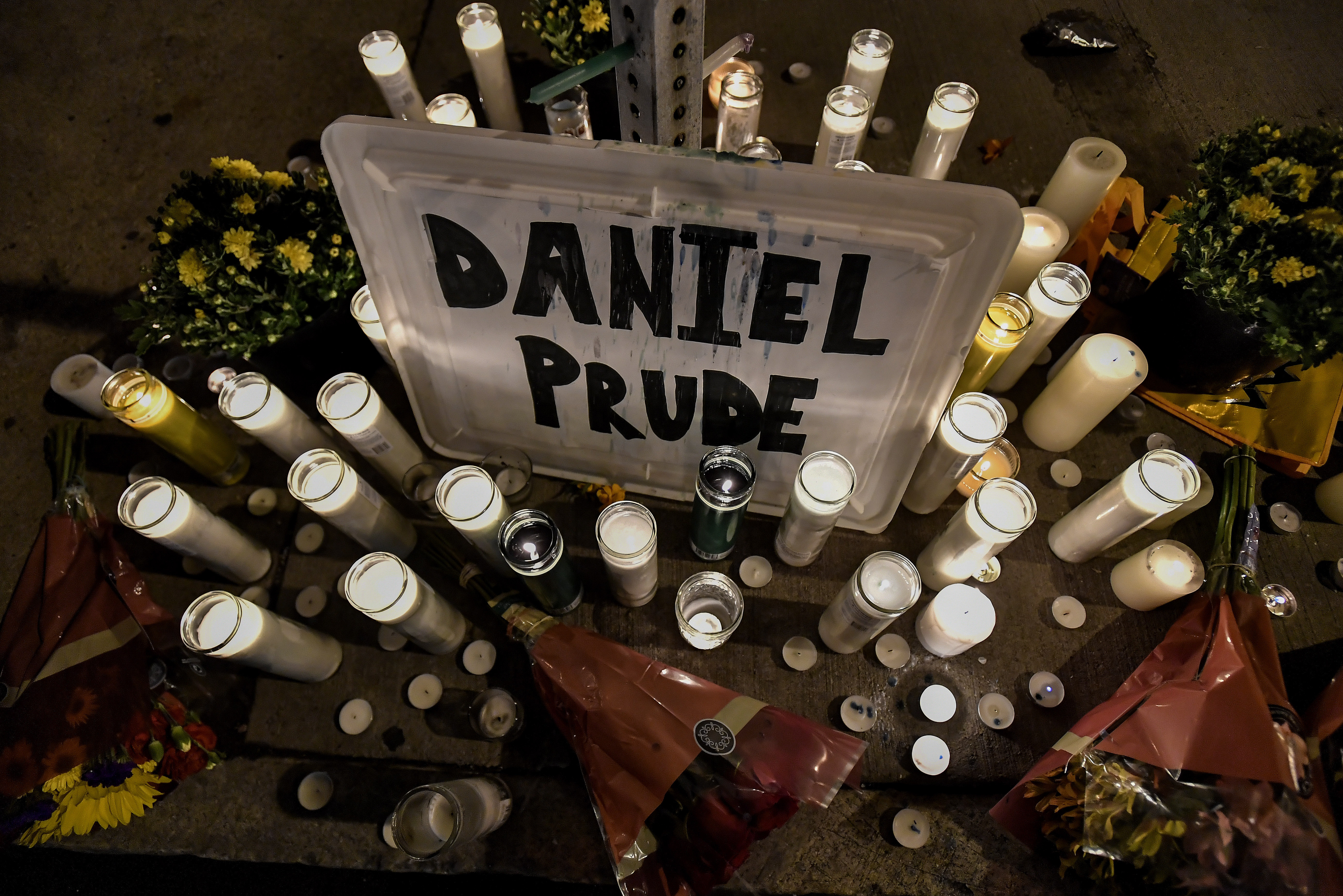 Protests erupt in Rochester, New York, over Daniel Prude's asphyxiation death