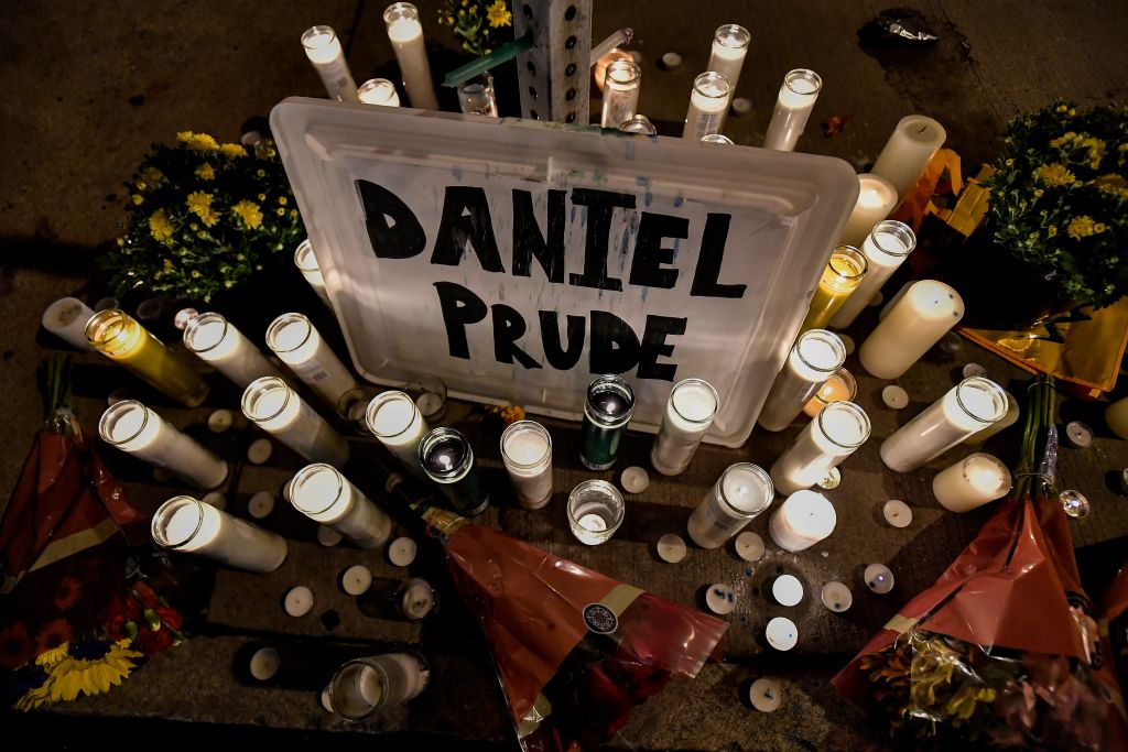 Protests erupt in Rochester, New York, over Daniel Prude's asphyxiation death