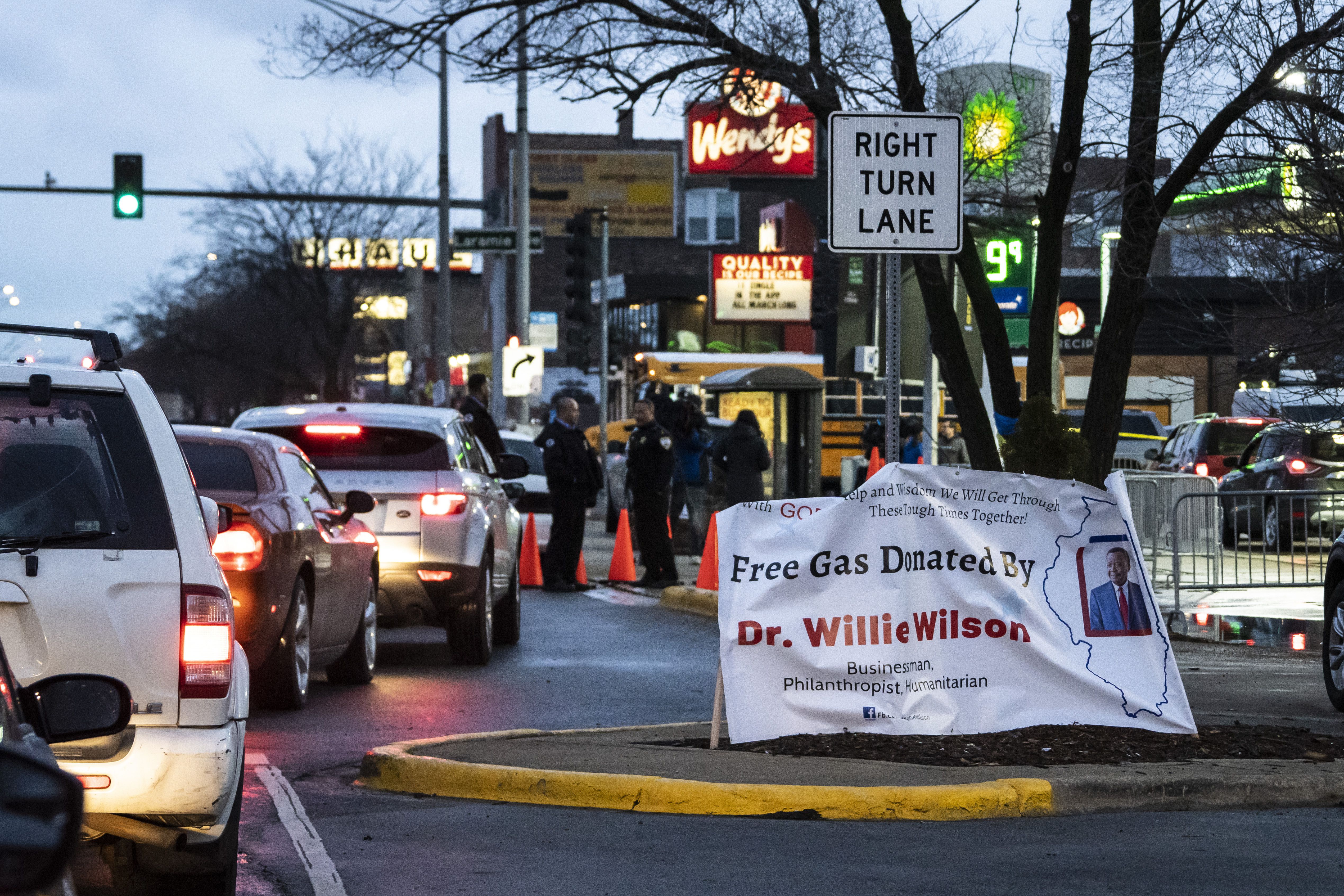 Photos: Chicago drivers score free gas in businessman's $1M giveaway