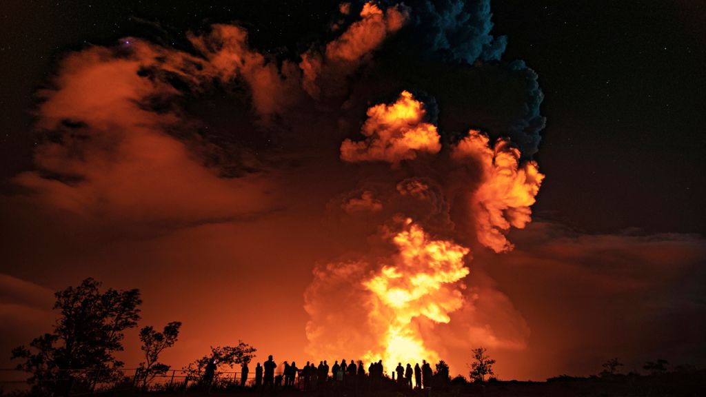 Photos: Kilauea volcano erupts on Hawaii's Big Island