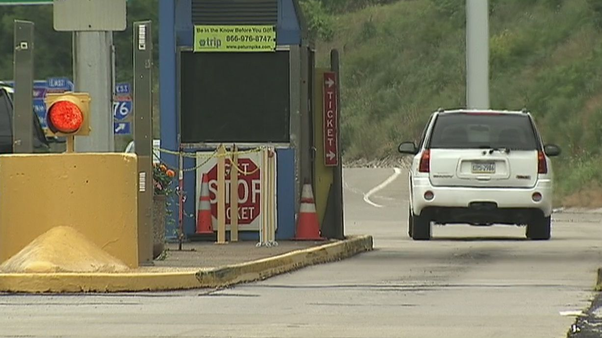 Coronavirus: Pennsylvania Turnpike won’t accept cash, credit cards