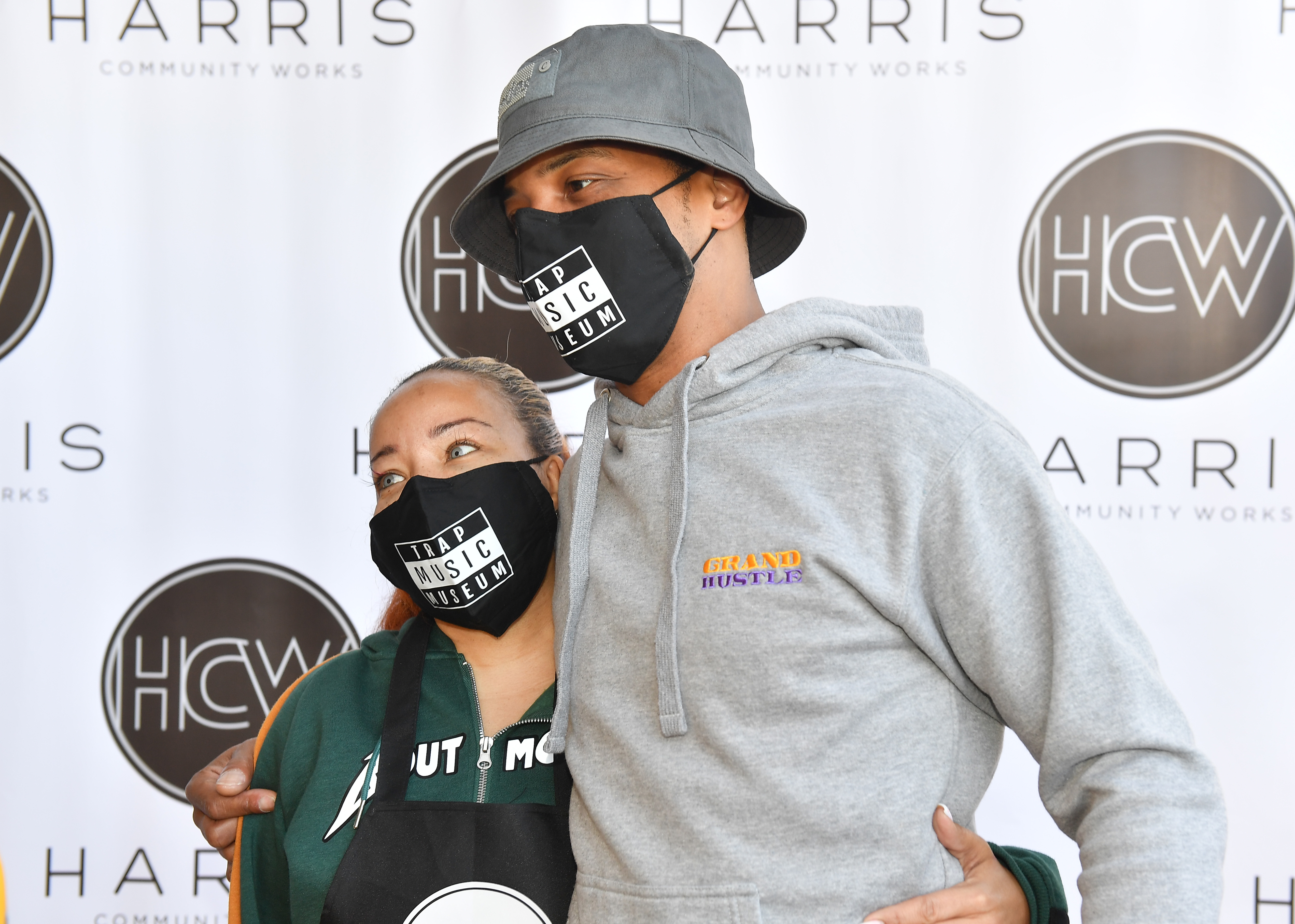 Rapper T.I. gives 1,000 Thanksgiving turkeys to families in need at Atlanta event
