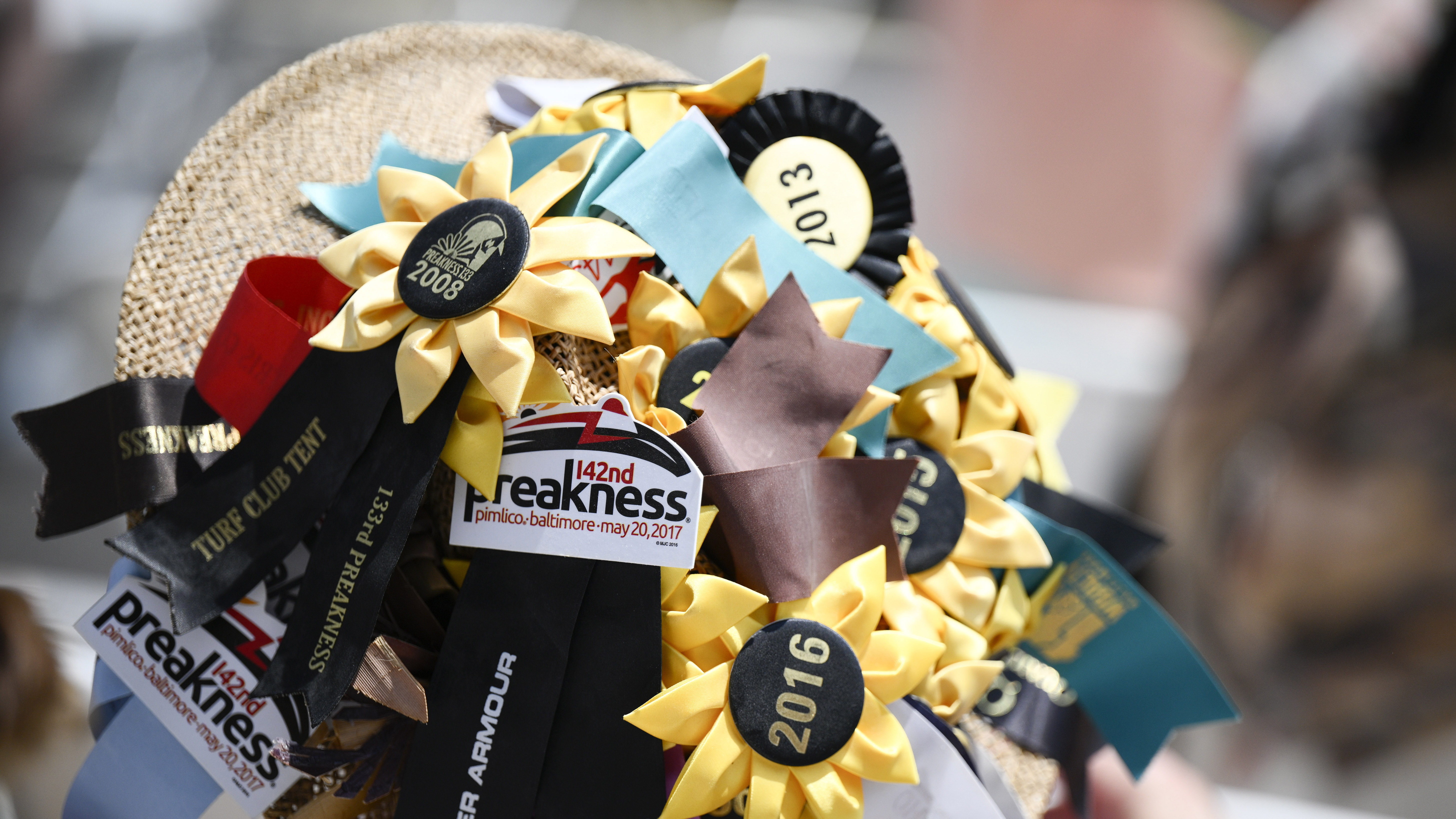 Preakness hats turn heads