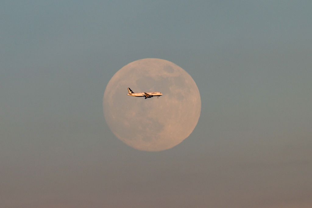 Photos: June 2021 Strawberry Moon brightens the night sky