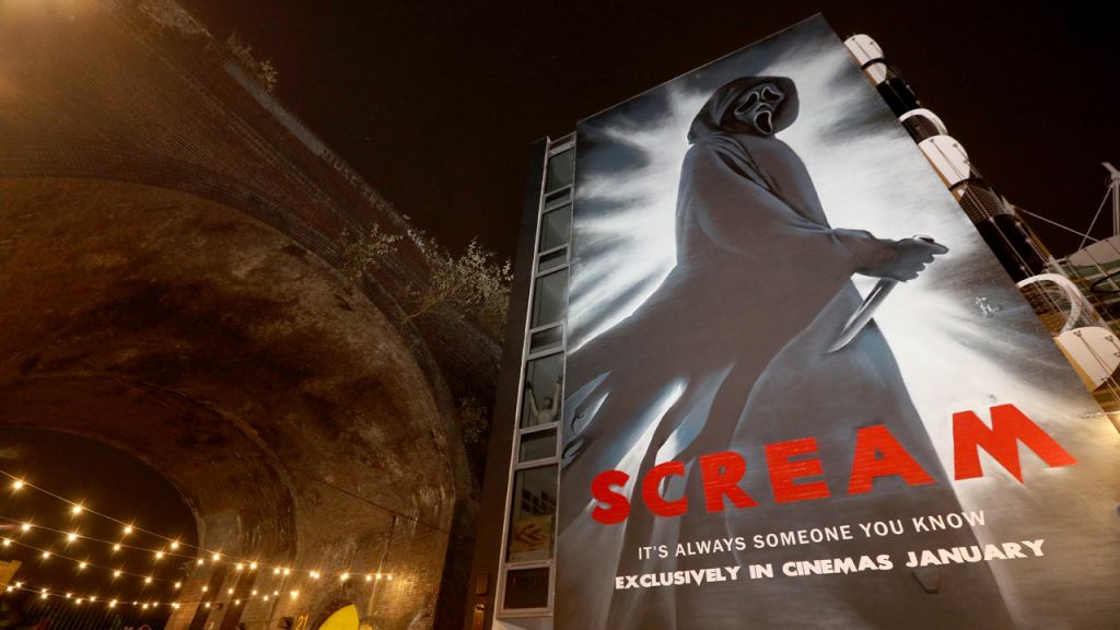'Scream' trailer offers chilling preview of franchise's 5th film