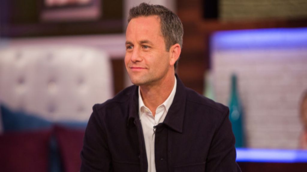 Actor Kirk Cameron criticized for staging outdoor singalong in California