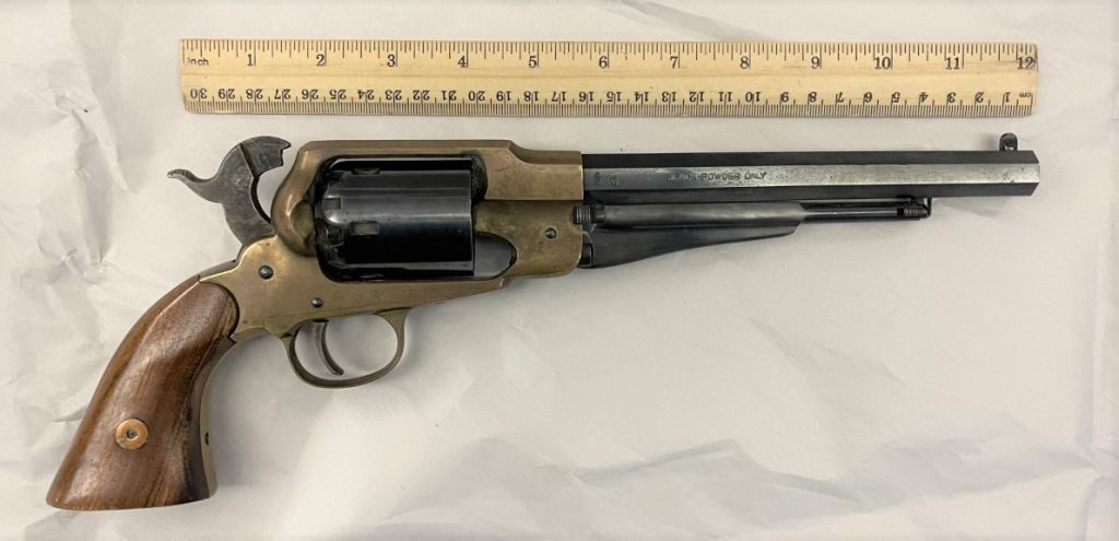 Gun found at Newark Liberty International Airport