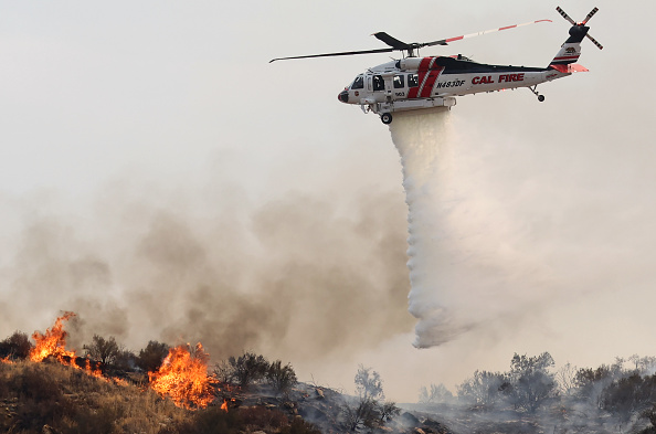 Photos: Fairview Fire in Southern California kills 2, forces evacuations