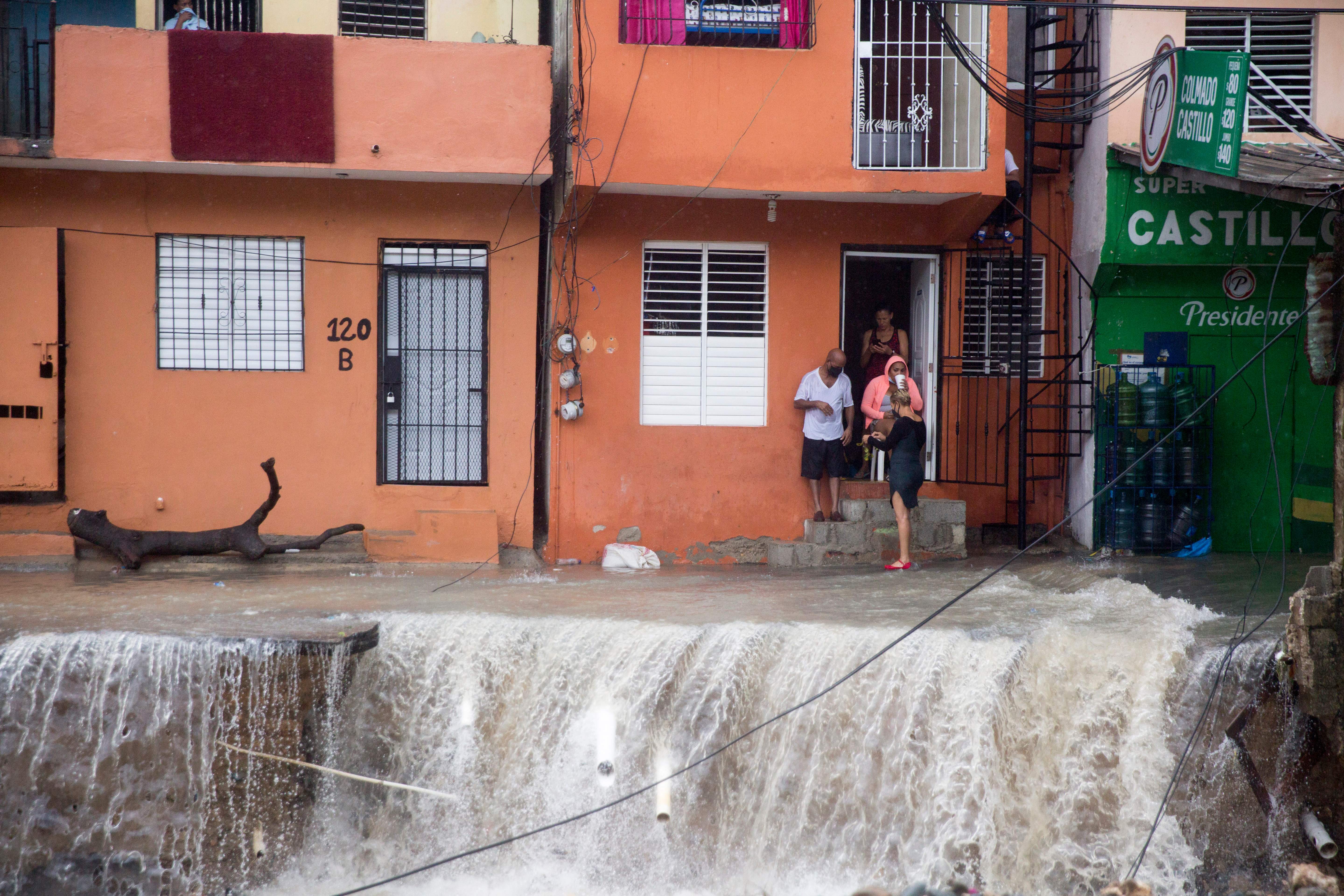 Deadly Tropical Storm Laura batters Haiti, Dominican Republic