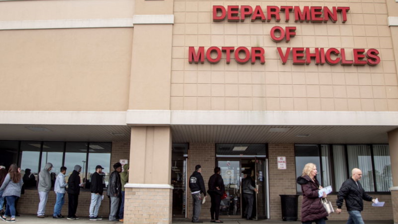 Empty chair photo for driver's license