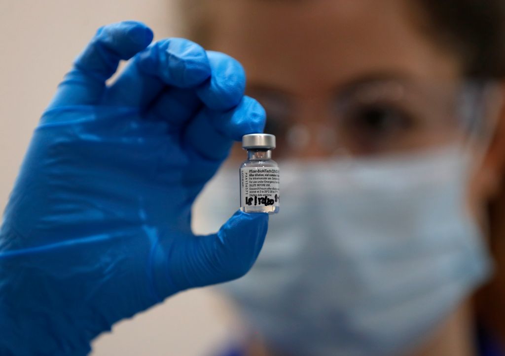 Photos: United Kingdom gives first doses of COVID-19 vaccine