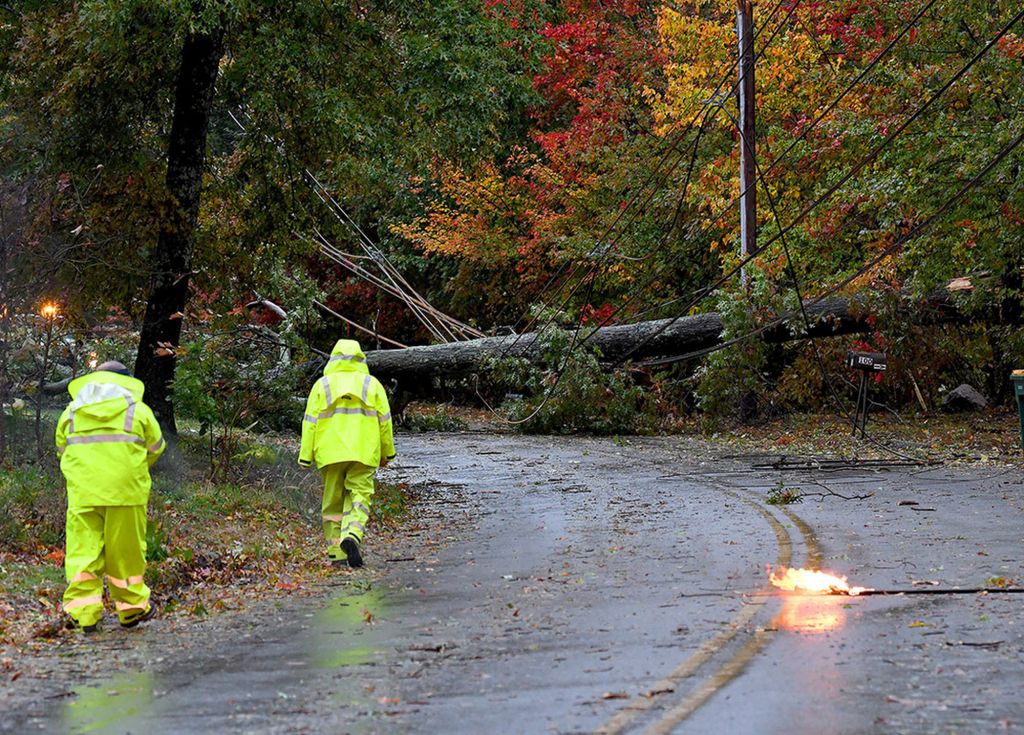 Photos: New England surveys damage in Nor'easter's aftermath