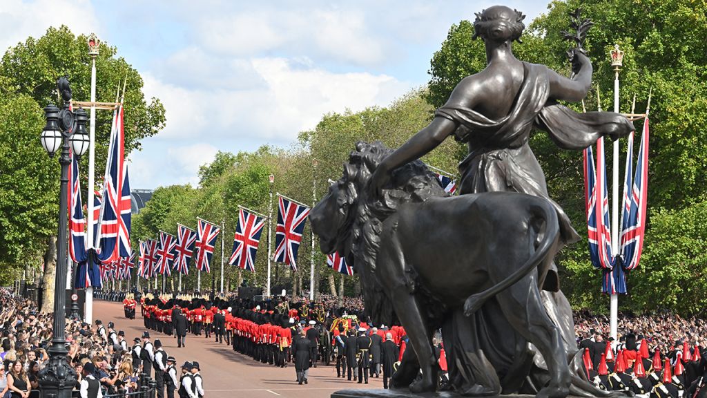 Photos: Crowds gather ahead of Queen Elizabeth II's coffin procession