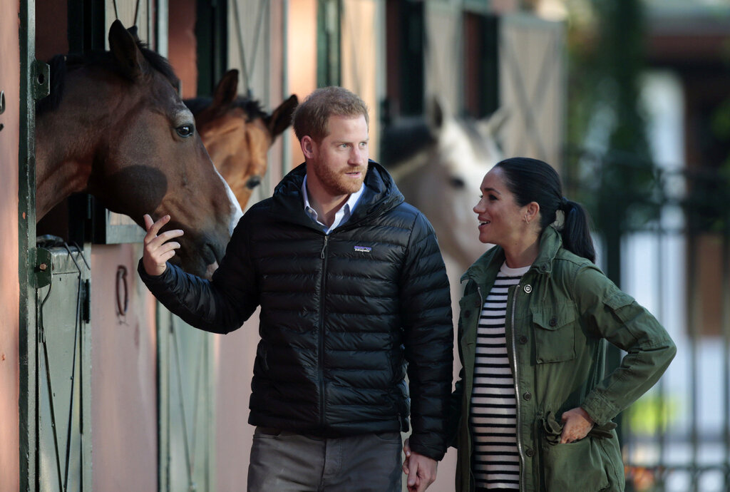 Photos: Prince Harry, Meghan celebrate second anniversary