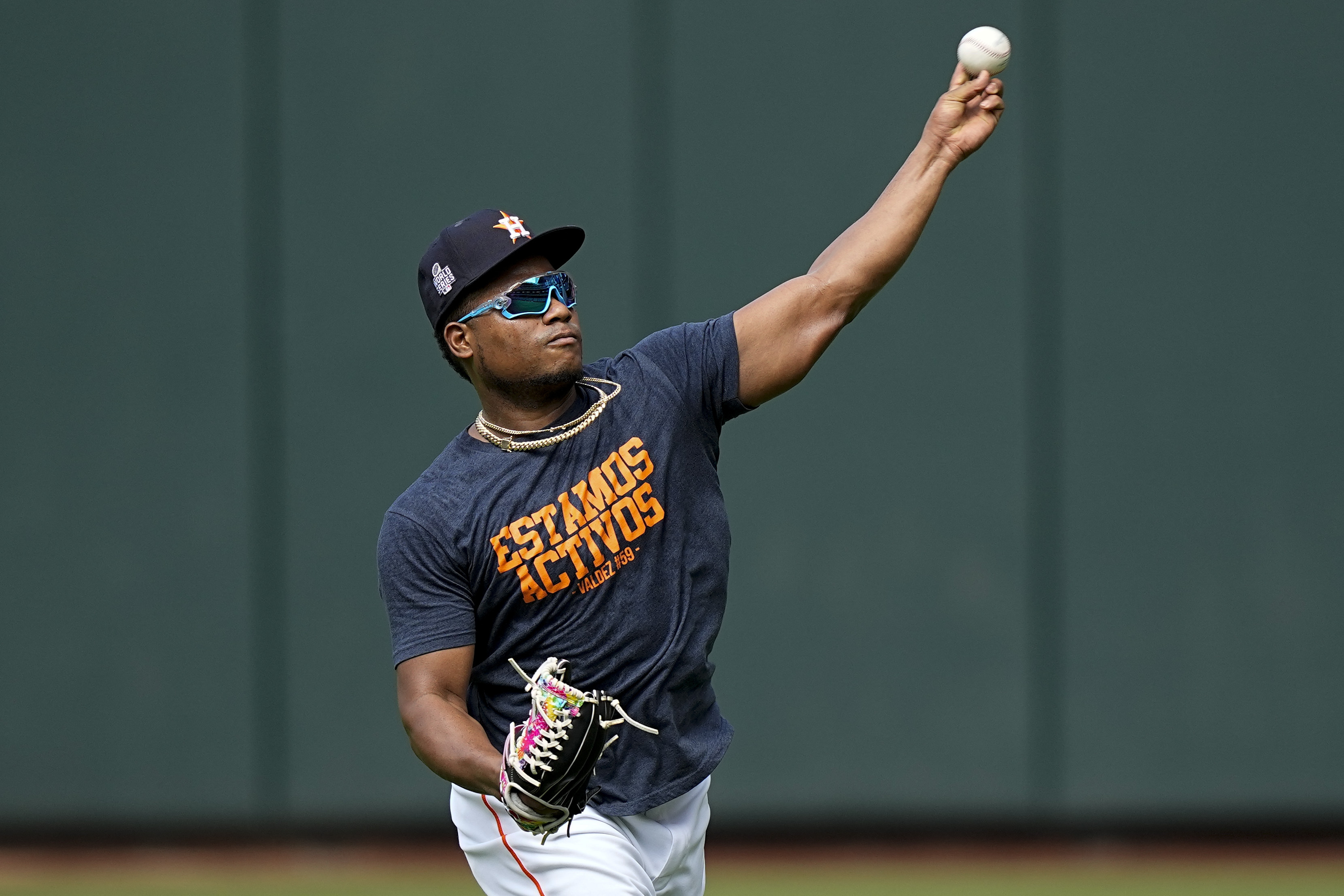 Photos: Braves, Astros stars work out ahead of World Series Game 1