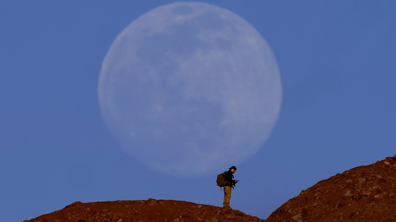 Photos: February 2021 Snow Moon brightens the night sky