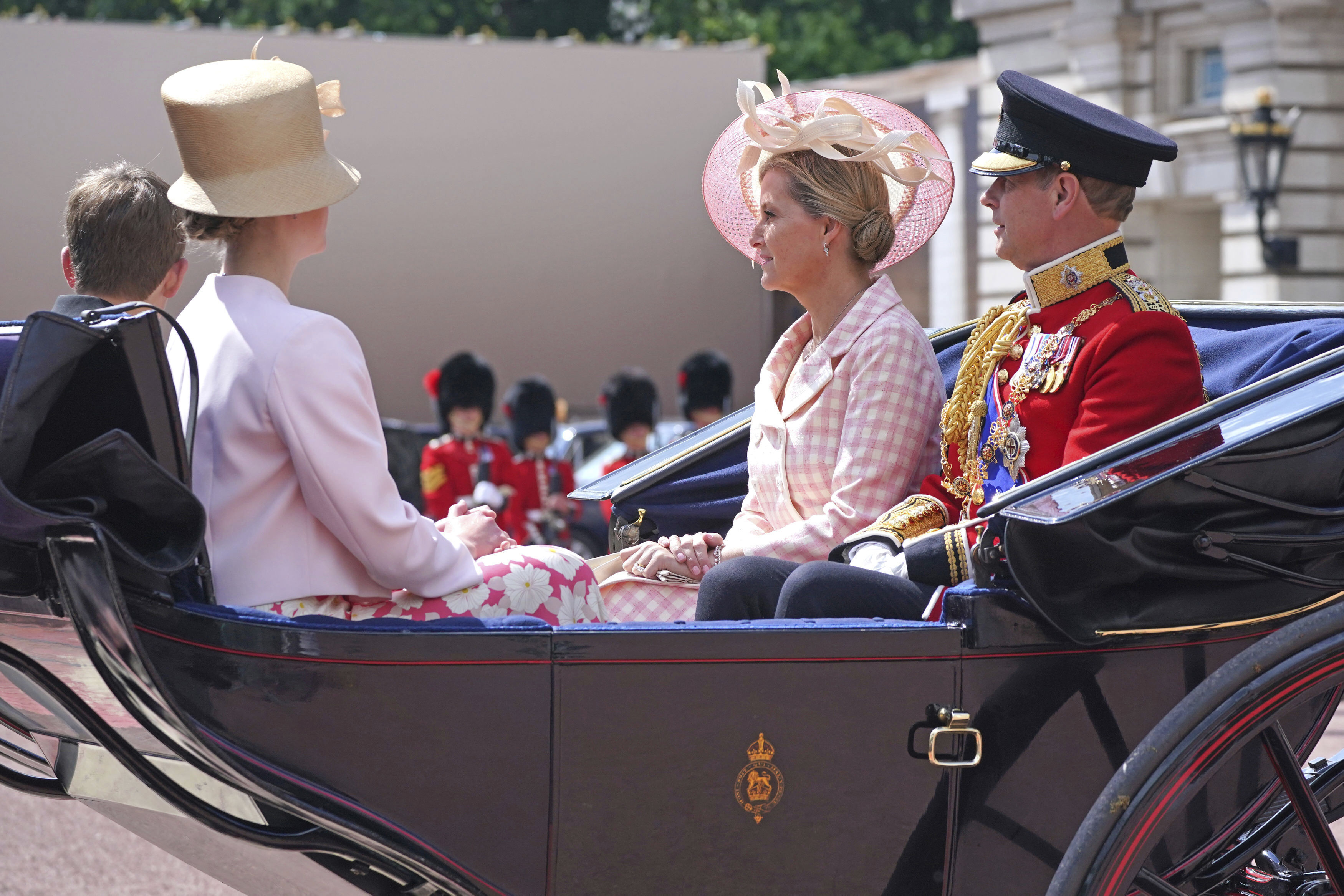Photos: Queen Elizabeth's Platinum Jubilee kicks off with Trooping the Color