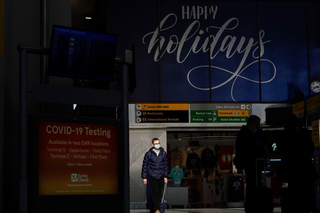 Photos: Thanksgiving travelers flock to airports, freeways ahead of holiday
