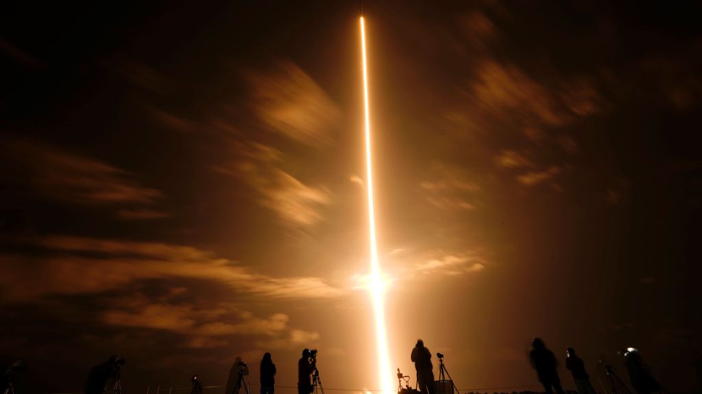 Photos: SpaceX launches 4 astronauts on reused capsule, rocket to International Space Station