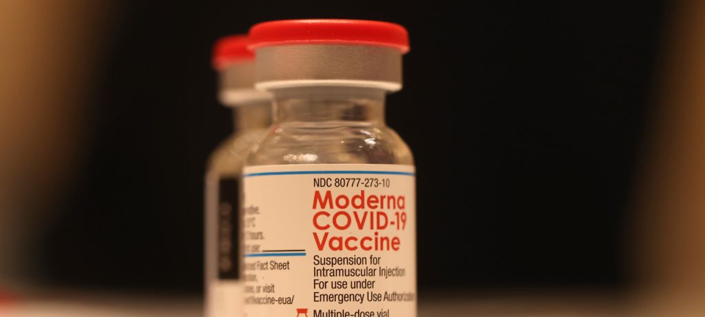 Coronavirus: Moderna seeks FDA approval of COVID-19 vaccine for children 5 and younger