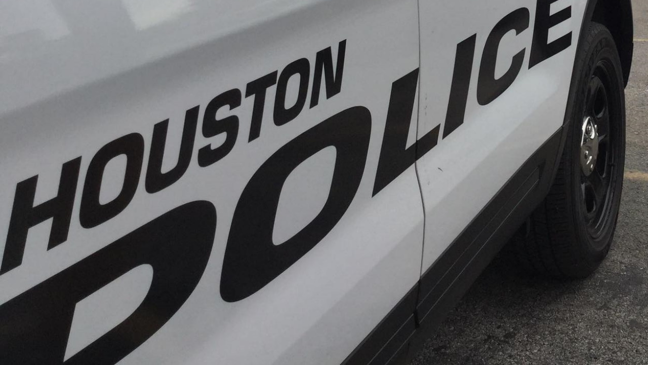 2 Houston officers shot
