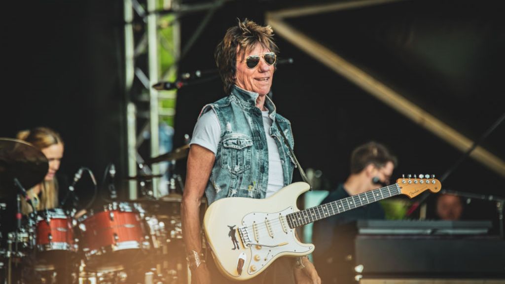 Jeff Beck dies: