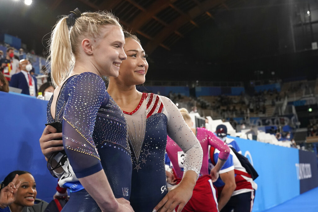 Photos: Sunisa Lee, Jade Carey compete in Olympic gymnastics all-around