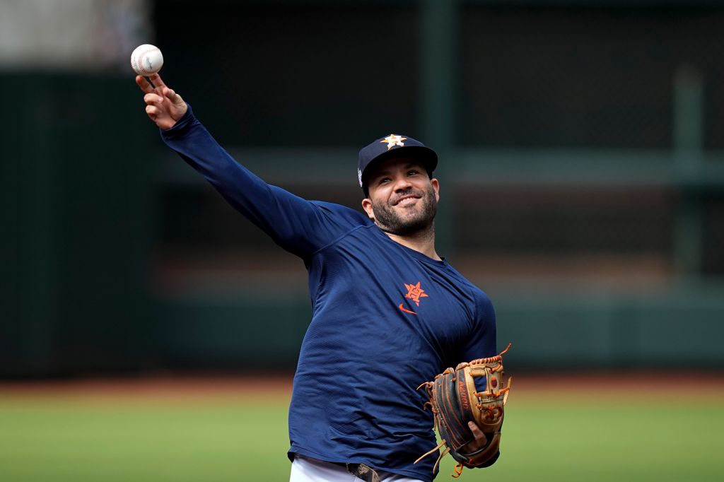 Photos: Braves, Astros stars work out ahead of World Series Game 1