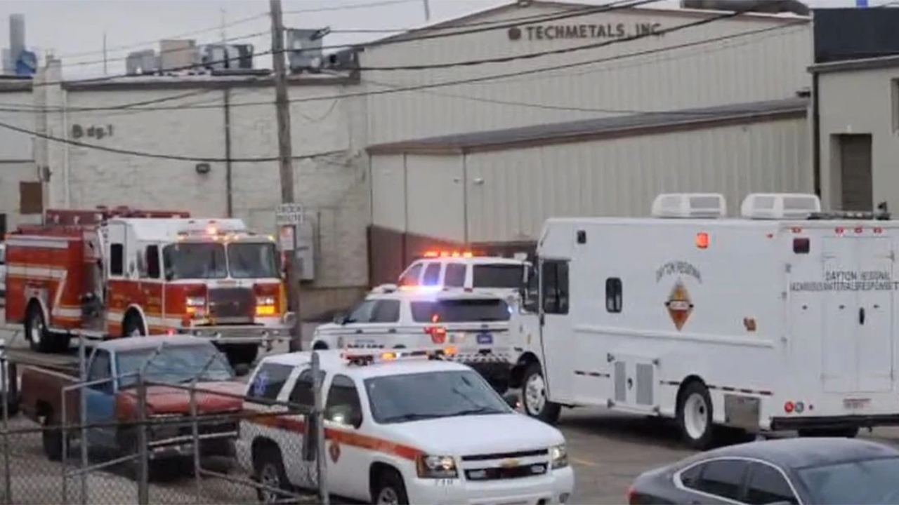 Police: Man dies after falling into chemical tank