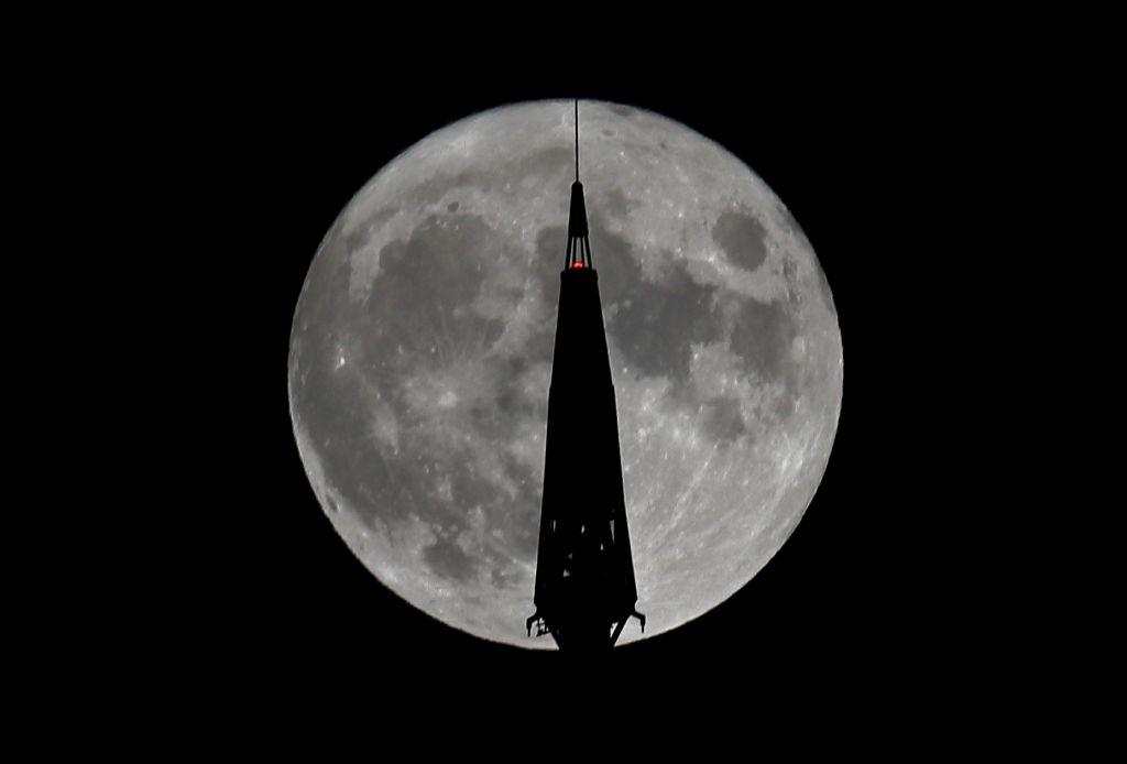 Photos: September 2021 Harvest Moon brightens the night sky