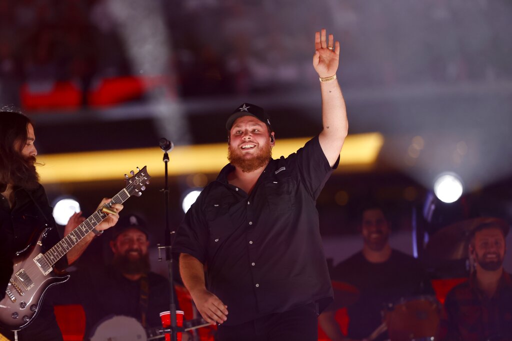 Luke Combs